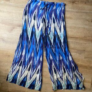 Alexis Blue and White Patterned Trousers
